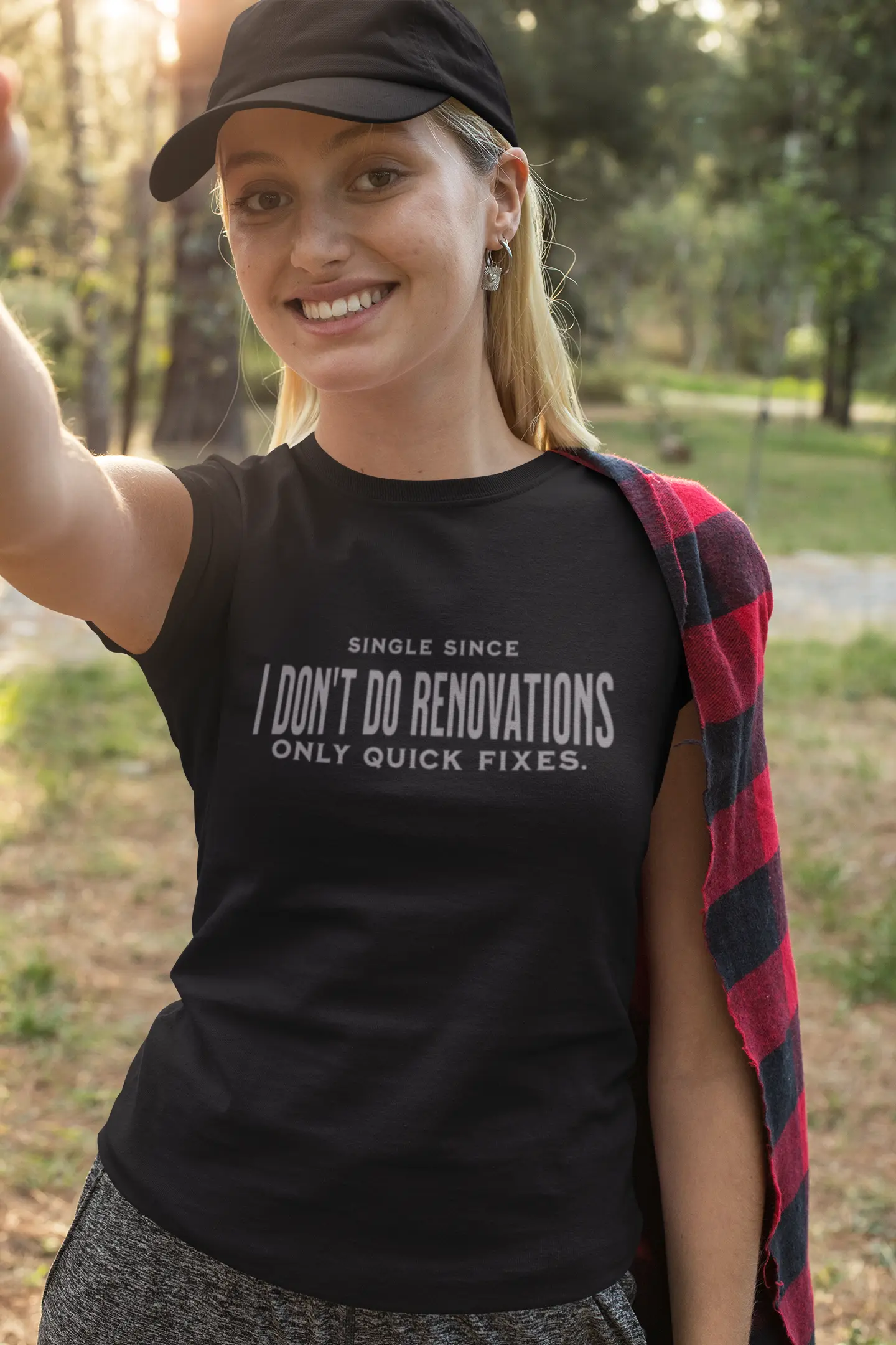 "I Don’t Do Renovations" Unisex T-Shirt | Bold Breakup Energy for Singles of All Genders Yoycol